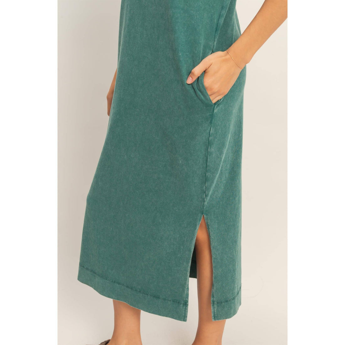 Nicola Everyday Relaxed Midi Dress