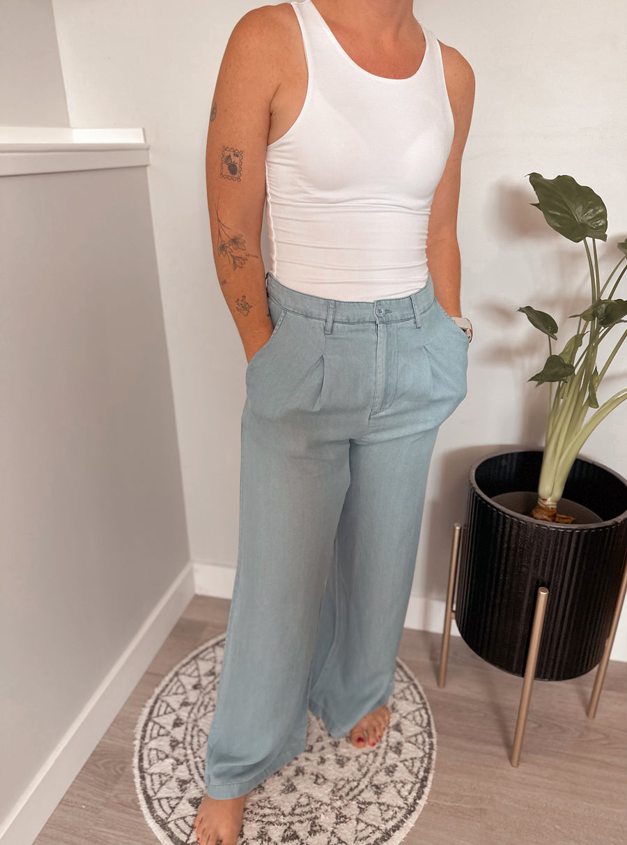 Soft Breeze Chambray Wide Leg Pant