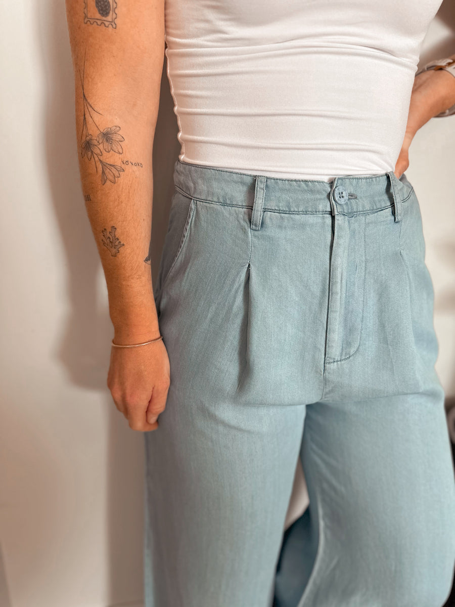 Soft Breeze Chambray Wide Leg Pant